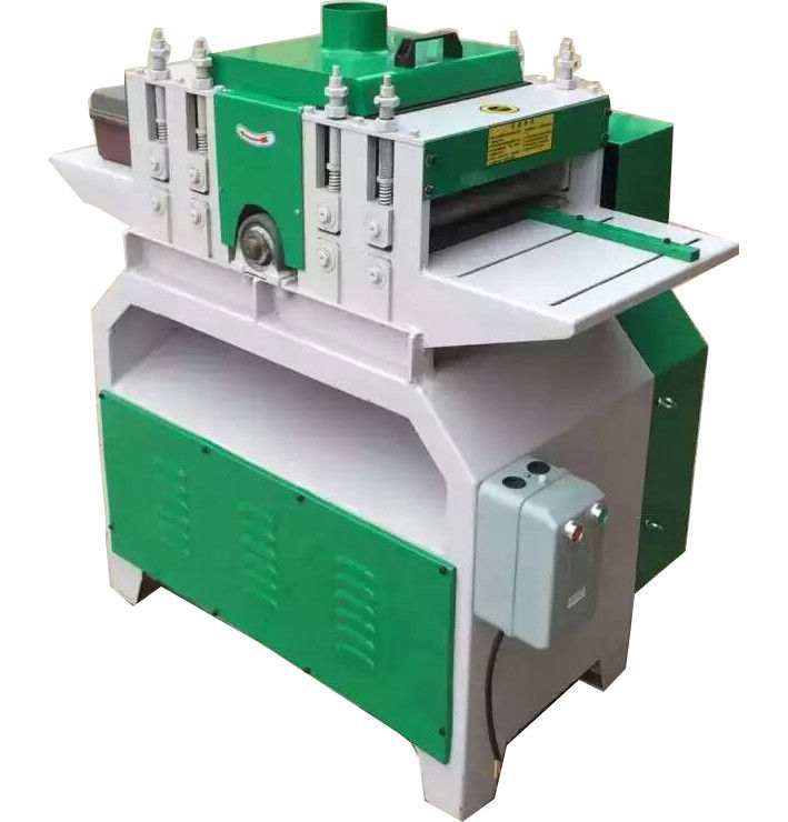 Multiblade circular saw machine , Multiple blades sawmill multi blade wood Rip saw machine