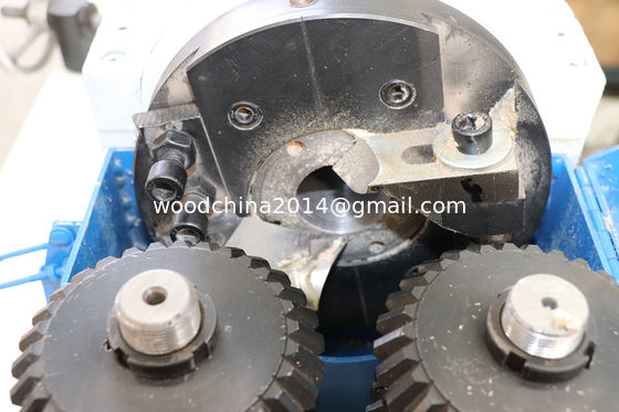 Fraiseuse ronde en bois de tige/bâton pour le balai/swob, machine d'arrondissage en bois
