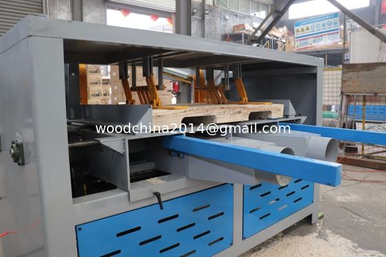 Machine automatique de rainure de palettes en bois