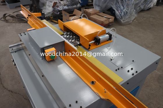 Vente à chaud Machine de rainure de bois / Machine à enfoncer les palettes en bois / Enfonceur de palettes en bois