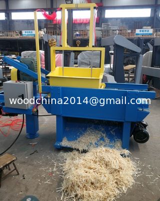 Machine à raser le bois / machine à déchiqueter le bois pour le lit de volaille
