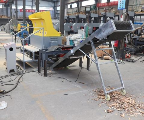 37KW Wood Pallet Crusher Machine Nail Wooden Pallet Crusher Machine With Magnetic