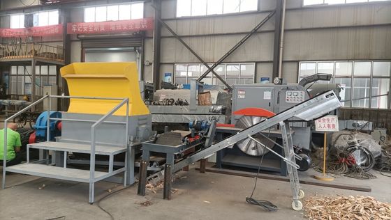 37KW machine de concassage de palettes de bois machine de concassage de palettes de bois à clous avec magnétique