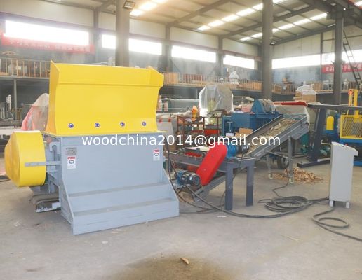 Machine de broyage de palettes de bois compactes, déchiqueteuse de palettes avec aimant pour l'industrie domestique