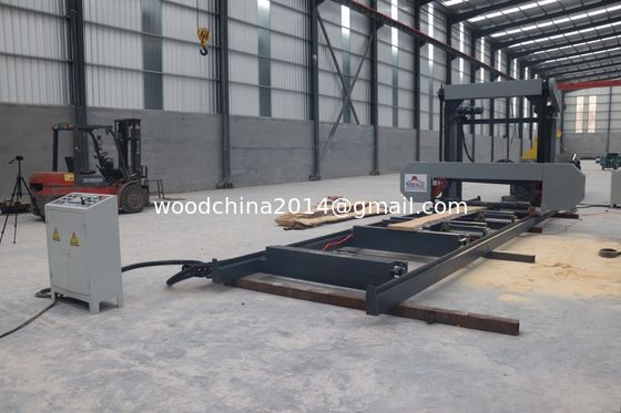 Chine usine de vente horizontale de bois portable bande a vu scierie machine à scier en bois