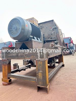 Machine de concassage de la poussière de sciure de bois avec collecteur de poussière de sciure pour pellets de bois