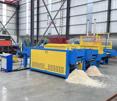 Moulin à scier le bois Machine à déchiqueter le bois Machine à raser le bois pour le lit des animaux/des chevaux/des poulets