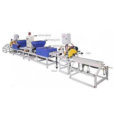 Machine de fabrication de blocs de palettes en bois automatique par extrusion à chaud de sciure de bois compressée