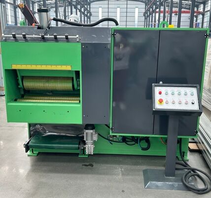 Scie à double arbre à haute efficacité de 130 kW pour le traitement de grandes planches de bois